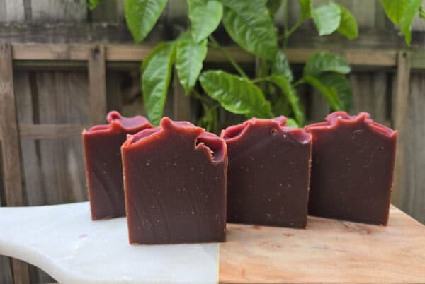 Natural Himalayan Rhubarb Root, Indigo & Lemongrass E. Oil