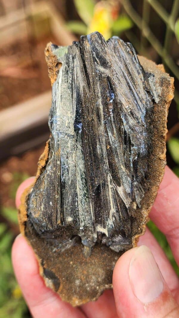 Natural Raw Vivianite Crystal