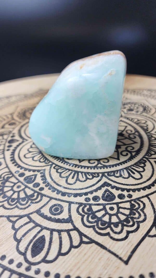 Caribbean Calcite Crystal Freeform - Image 2