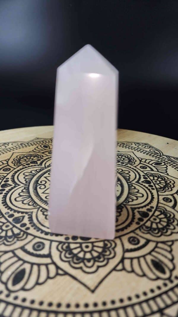 Mangano Calcite Crystal Tower - Image 2