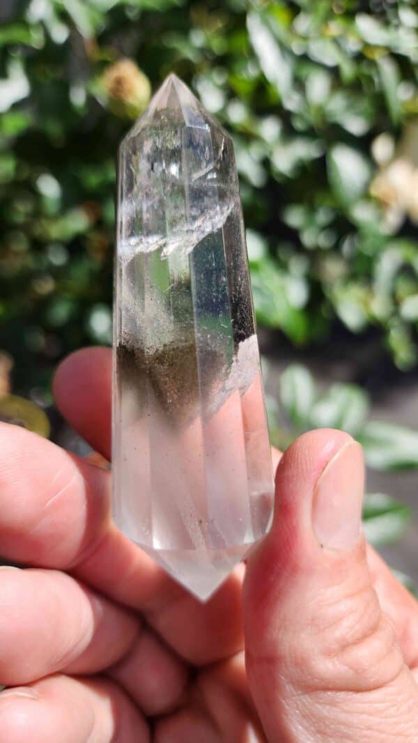 Garden Quartz Vogel Cut Wand - Image 2