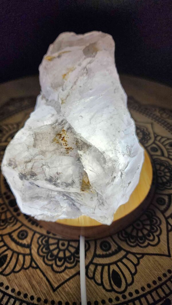 Lavender Rose Quartz Crystal Lamp - Image 3