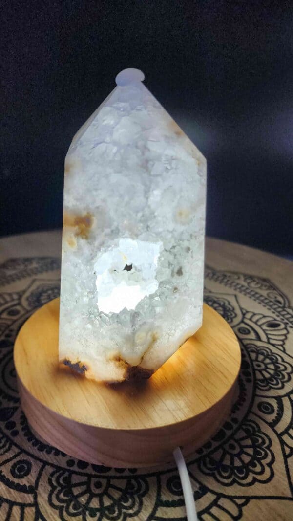 Druzy Quartz Cluster Tower Lamp