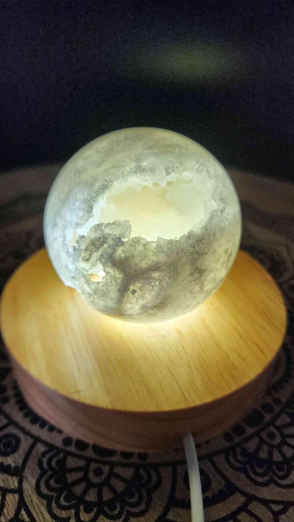 Druzy Quartz Crystal Sphere Lamp - Image 3